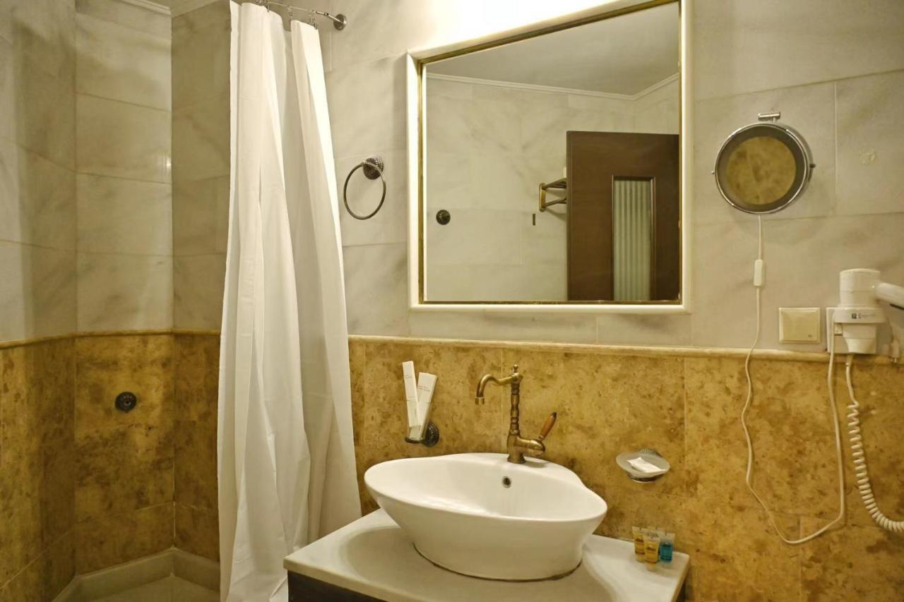 New Times Home & Hotels Near Metro Station Athens Center Exterior foto